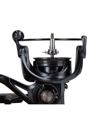 Kołowrotek MIKADO Katsudo Feeder 4012 Kołowrotek MIKADO Katsudo Feeder 4012