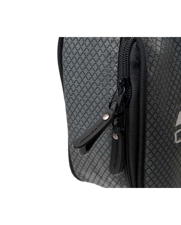 Pokrowiec na kołowrotek FLAGMAN Pro Competition Reel Case Large 20x15x8cm Pokrowiec na kołowrotek FLAGMAN Pro Competition Reel Case Large 20x15x8cm