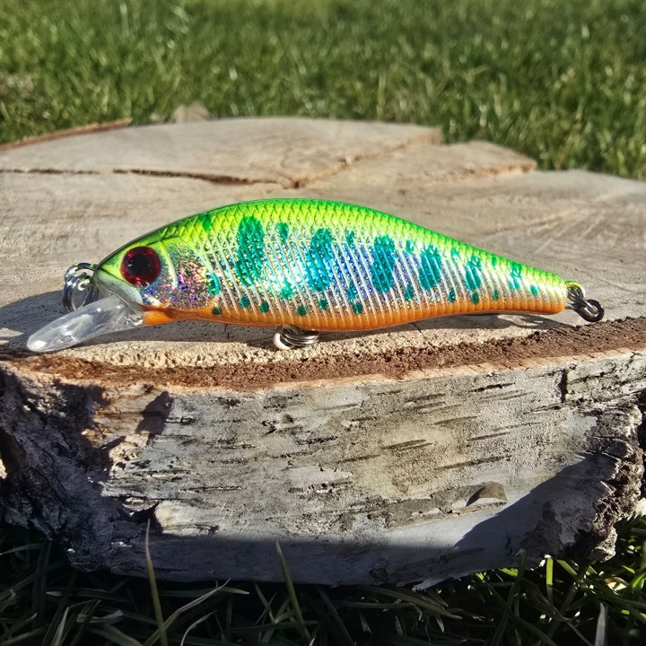 Wobler GERMINA Smelt 5cm 4.1g Dark Perch