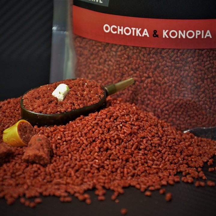 Pellet FEEDER BAIT 2mm 800g - F1 Ochotka & Konopia