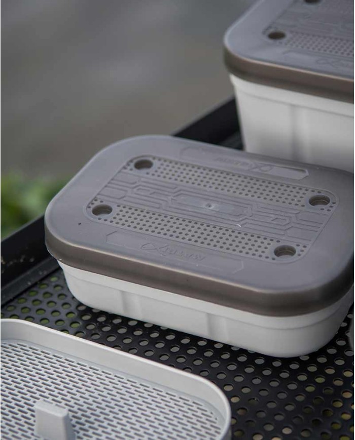 Pudełko na robaki MATRIX Air Flow Bait Tub 0.71L / 1.25 Pint