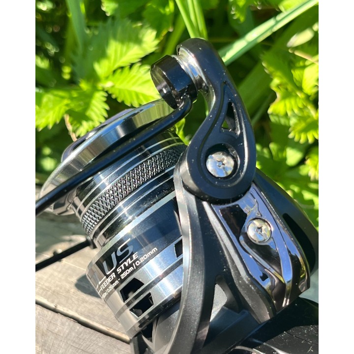 Kołowrotek NYTRO Solus Freerunner 4000